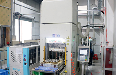 Precautions for polishing injection molds.